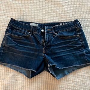 Gap denim cutoff Jean shorts